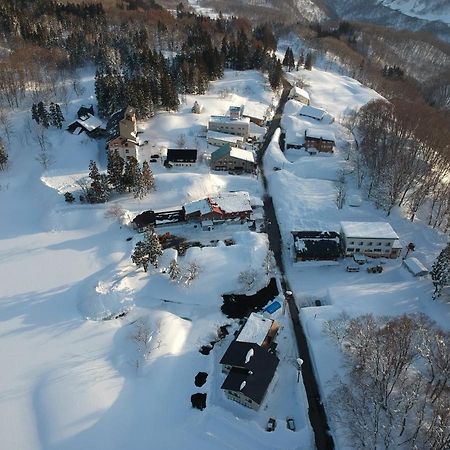 Kashiwaya Gassan Hotell Nishikawa Exteriör bild